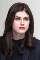 Alexandra Daddario : alexandra-daddario-1432578043.jpg