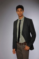 Alfred Enoch : alfred-enoch-1412263339.jpg