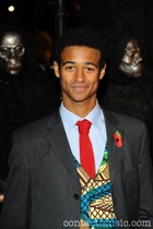 Alfred Enoch : alfred-enoch-1420392192.jpg