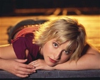 Allison Mack : TI4U_u1140064049.jpg