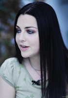 Amy Lee : amy-lee-1380382129.jpg