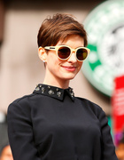 Anne Hathaway : anne-hathaway-1360235740.jpg