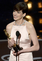 Anne Hathaway : anne-hathaway-1361777339.jpg