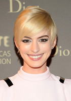 Anne Hathaway : anne-hathaway-1368117964.jpg