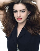 Anne Hathaway : anne-hathaway-1379354740.jpg