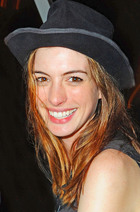 Anne Hathaway : anne-hathaway-1379529497.jpg