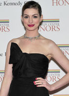 Anne Hathaway : anne-hathaway-1379529535.jpg