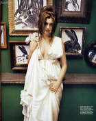 Anne Hathaway : anne-hathaway-1379618478.jpg