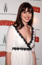 Anne Hathaway : anne-hathaway-1379959181.jpg