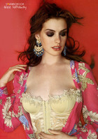 Anne Hathaway : anne_hathaway_1265995908.jpg