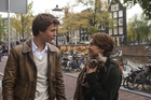 Ansel Elgort : TI4U1402178649.jpg