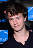 Ansel Elgort : ansel-elgort-1399760166.jpg