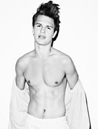 Ansel Elgort : ansel-elgort-1402628703.jpg