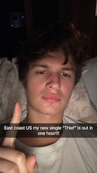 Ansel Elgort : ansel-elgort-1486766521.jpg