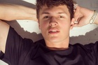 Ansel Elgort : ansel-elgort-1525917602.jpg