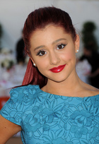 Ariana Grande : ariana-grande-1335896077.jpg