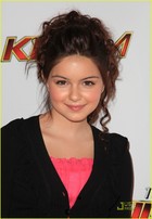 Ariel Winter : arielwinter_1291783964.jpg