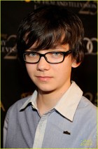 Asa Butterfield : asa-butterfield-1326676835.jpg