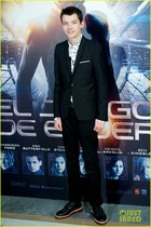 Asa Butterfield : asa-butterfield-1380991677.jpg