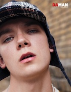 Asa Butterfield : asa-butterfield-1482629401.jpg