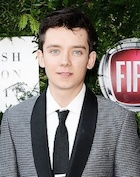 Asa Butterfield : asa-butterfield-1495670762.jpg