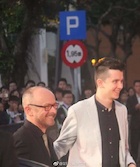 Asa Butterfield : asa-butterfield-1512761761.jpg