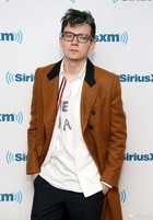 Asa Butterfield : asa-butterfield-1534571101.jpg