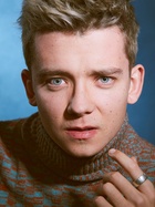 Asa Butterfield : asa-butterfield-1551543361.jpg