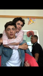 Asher Angel : TI4U1567547098.jpg