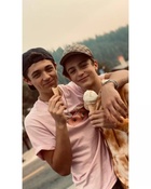 Asher Angel : TI4U1655369866.jpg