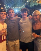 Asher Angel : TI4U1728749617.jpg