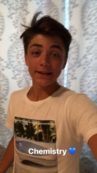 Asher Angel : asher-angel-1532724325.jpg