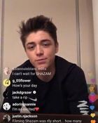 Asher Angel : asher-angel-1552874032.jpg