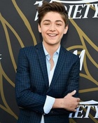 Asher Angel : asher-angel-1553375826.jpg