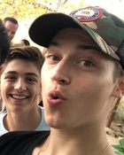 Asher Angel : asher-angel-1562196087.jpg