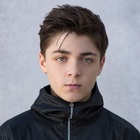 Asher Angel : asher-angel-1562693019.jpg