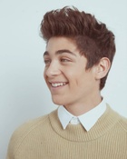 Asher Angel : asher-angel-1564080360.jpg