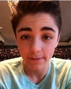 Asher Angel : asher-angel-1568320027.jpg