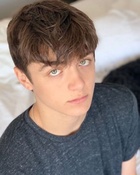 Asher Angel : asher-angel-1574821615.jpg