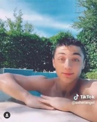 Asher Angel : asher-angel-1593121589.jpg