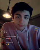 Asher Angel : asher-angel-1607199256.jpg