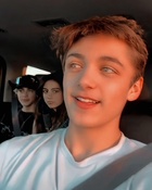 Asher Angel : asher-angel-1608658422.jpg