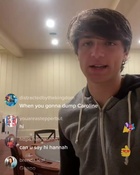 Asher Angel : asher-angel-1629134132.jpg