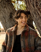 Asher Angel : asher-angel-1639697705.jpg