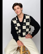 Asher Angel : asher-angel-1661965434.jpg