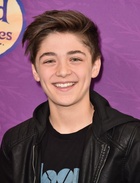 Asher Angel : asher-angel-1673222324.jpg