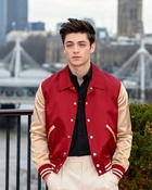 Asher Angel : asher-angel-1707555849.jpg