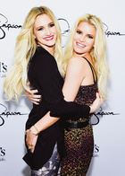 Ashlee Simpson-Wentz in General Pictures, Uploaded by: Guest