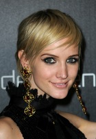 Ashlee Simpson-Wentz : ashleesimpson_1291745890.jpg