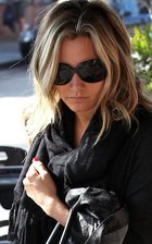 Ashley Tisdale : ashley-tisdale-1321554836.jpg